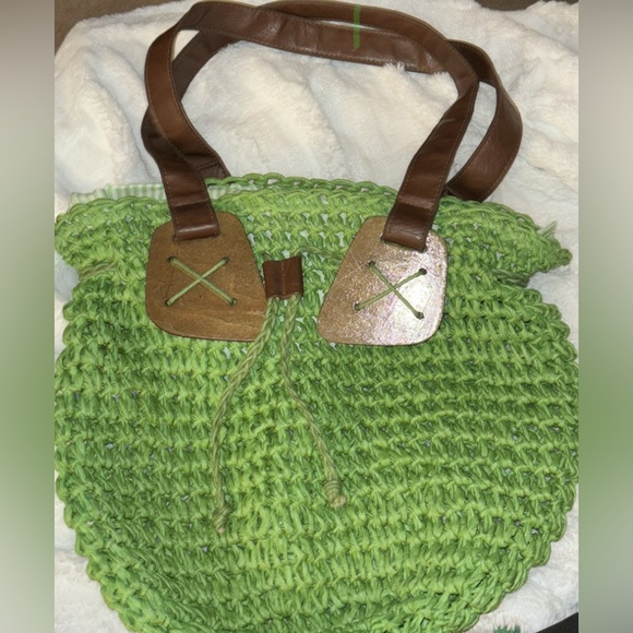 Poppie Green Genuine Straw/ Real Wooden Crafted Gorgeous Shoulder BagTote - Picture 3 of 9